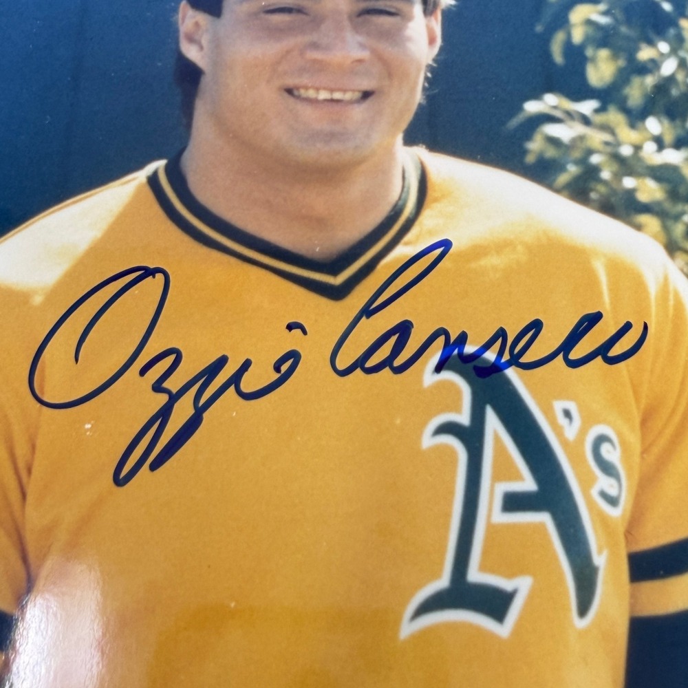 Ozzie Canseco Autographed Photo 1989 Upper Deck Card Oakland Athletics - Picture 2 of 4